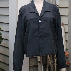 Go>Silk Grey 2 Button Silk Short Jacket Sz 3 (US MEDIUM)